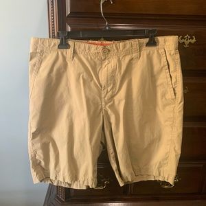 Columbia khaki shorts